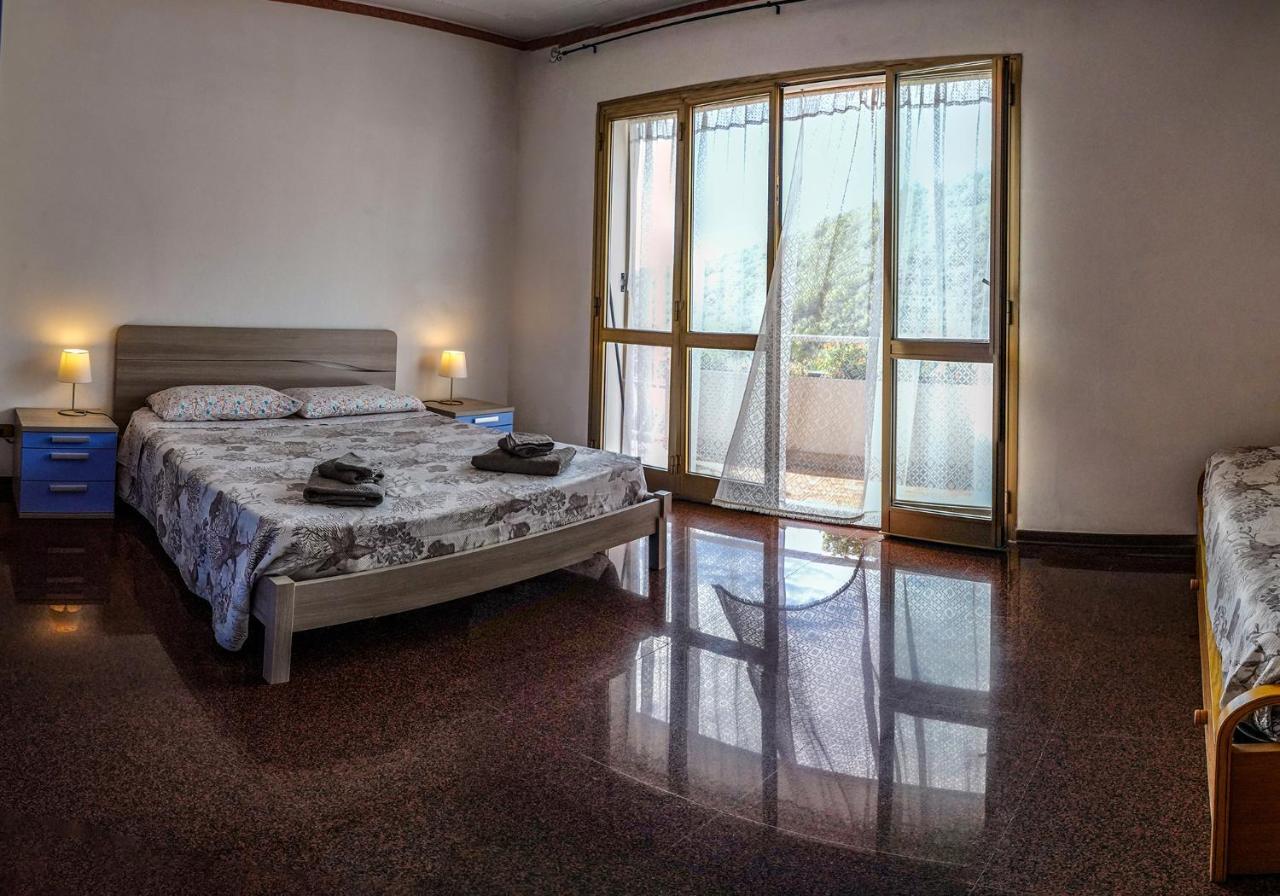 Agriturismo La Rocca サン・バルトロメーオ・アル・マーレ エクステリア 写真