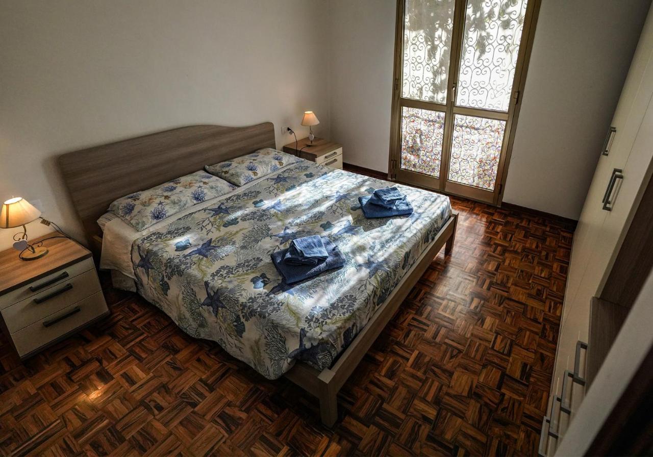 Agriturismo La Rocca サン・バルトロメーオ・アル・マーレ エクステリア 写真