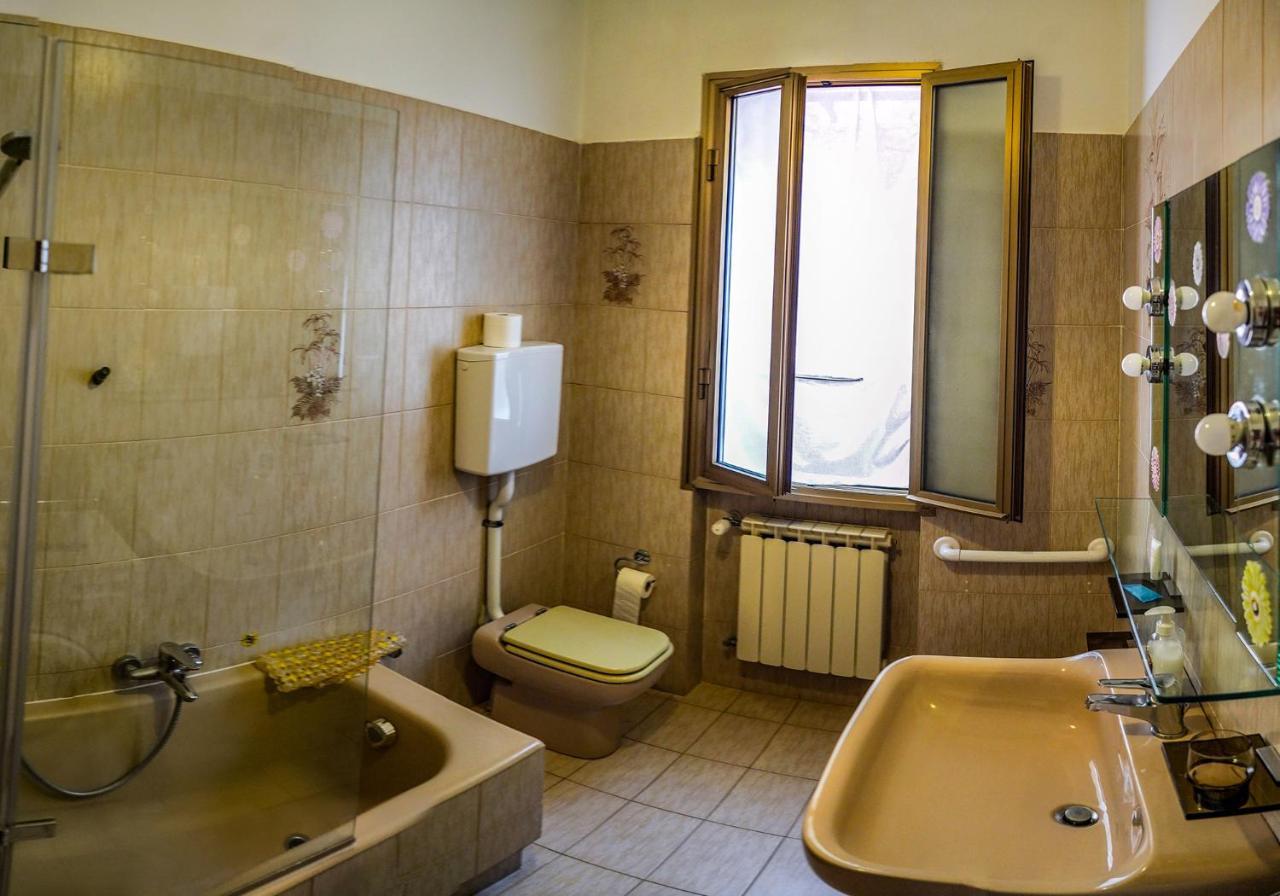 Agriturismo La Rocca サン・バルトロメーオ・アル・マーレ エクステリア 写真